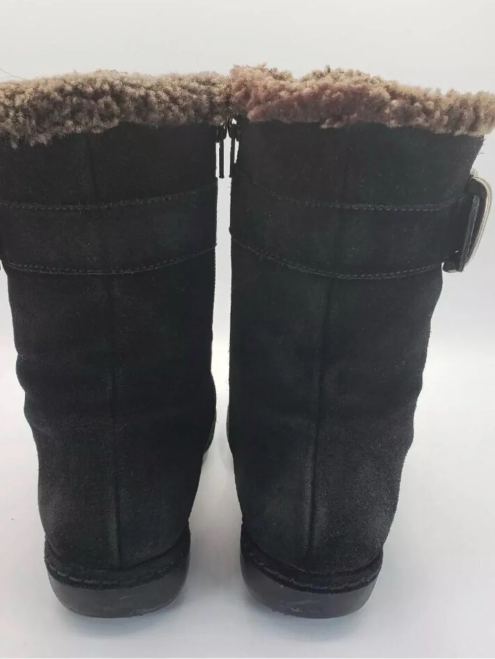 Stuart Weitzman ankle lace up faux shearling fur fleece Suede winter boots 6